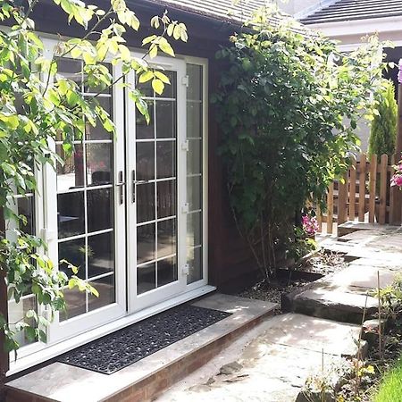 The Retreat Villa Chelwood Gate Bagian luar foto