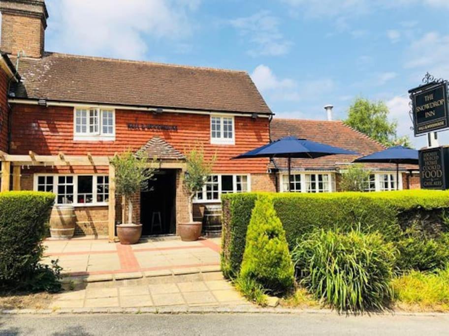 The Retreat Villa Chelwood Gate Bagian luar foto